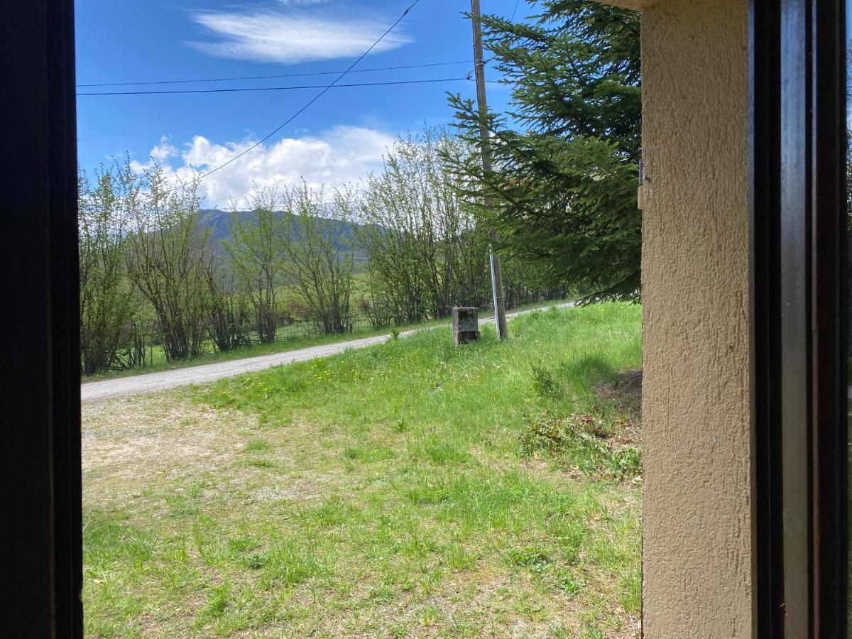 Appartement Dans Le Chalet La Chapelle-en-Vercors Dış mekan fotoğraf
